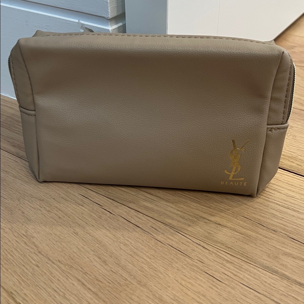 NEW YSL pouch - Picture 6 of 7
